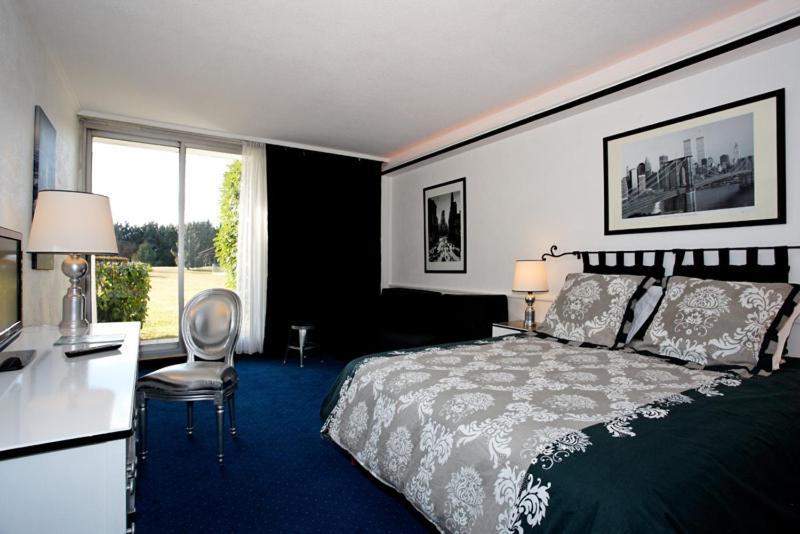 Hotel Le Relais Des Chartreux Saulx-les-Chartreux Pokój zdjęcie